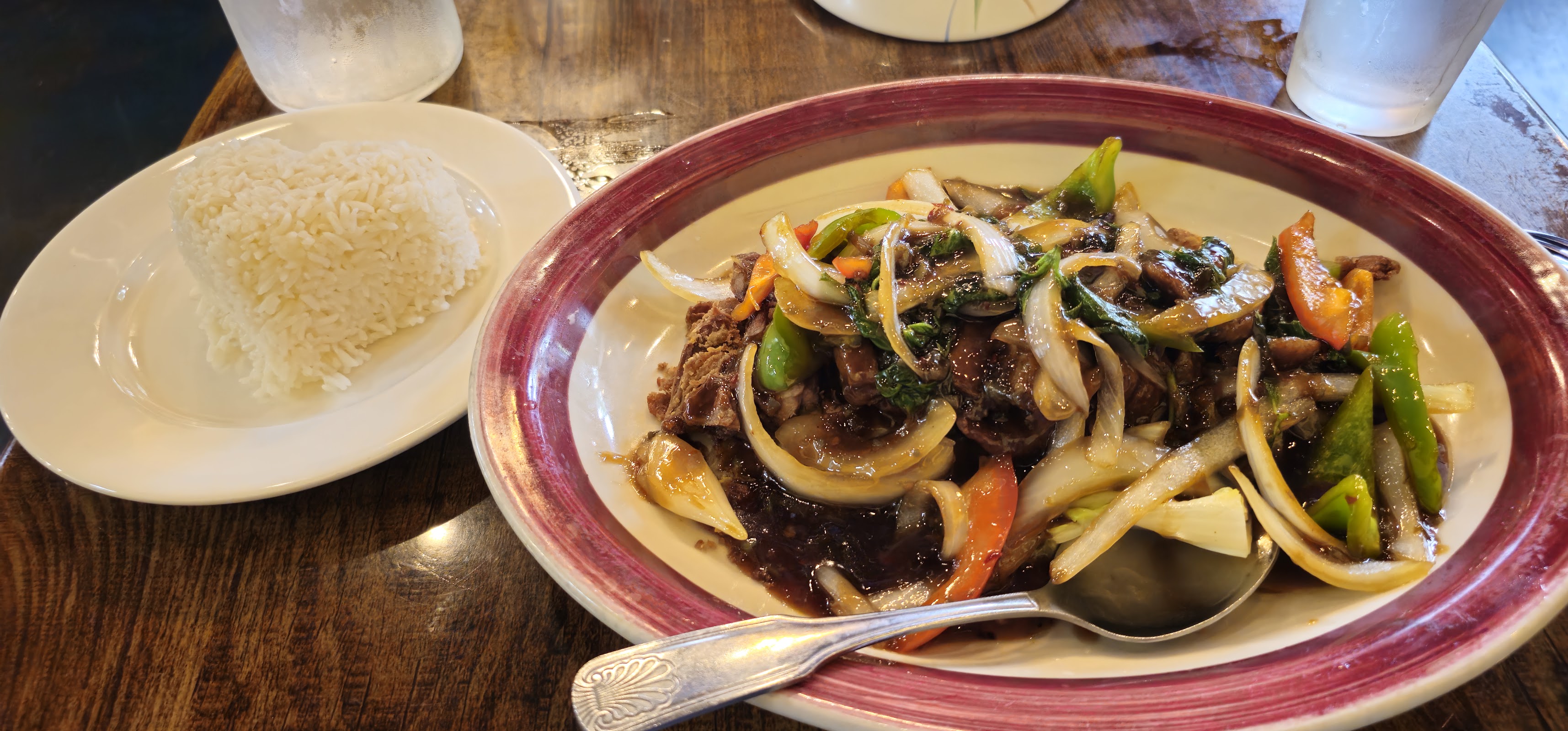 Alex's Thai Food & Noodle Bistro photo 1