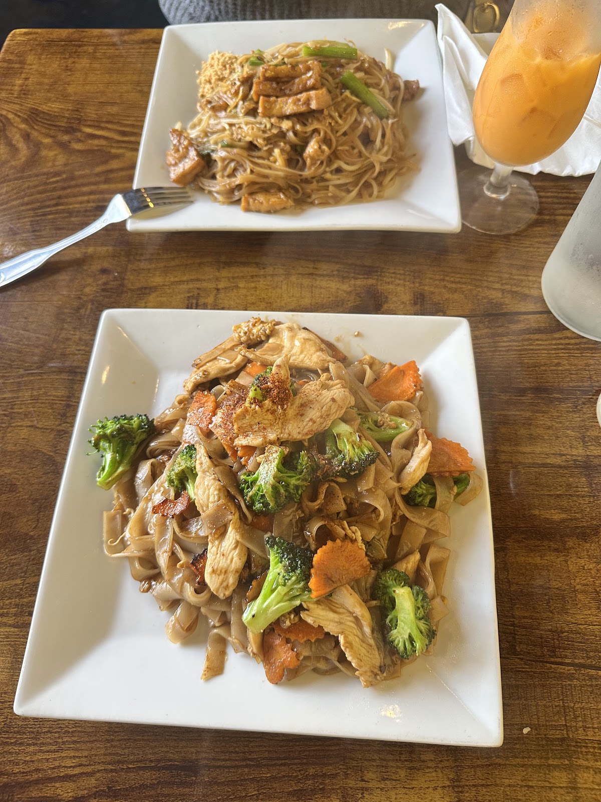 Alex's Thai Food & Noodle Bistro photo 3