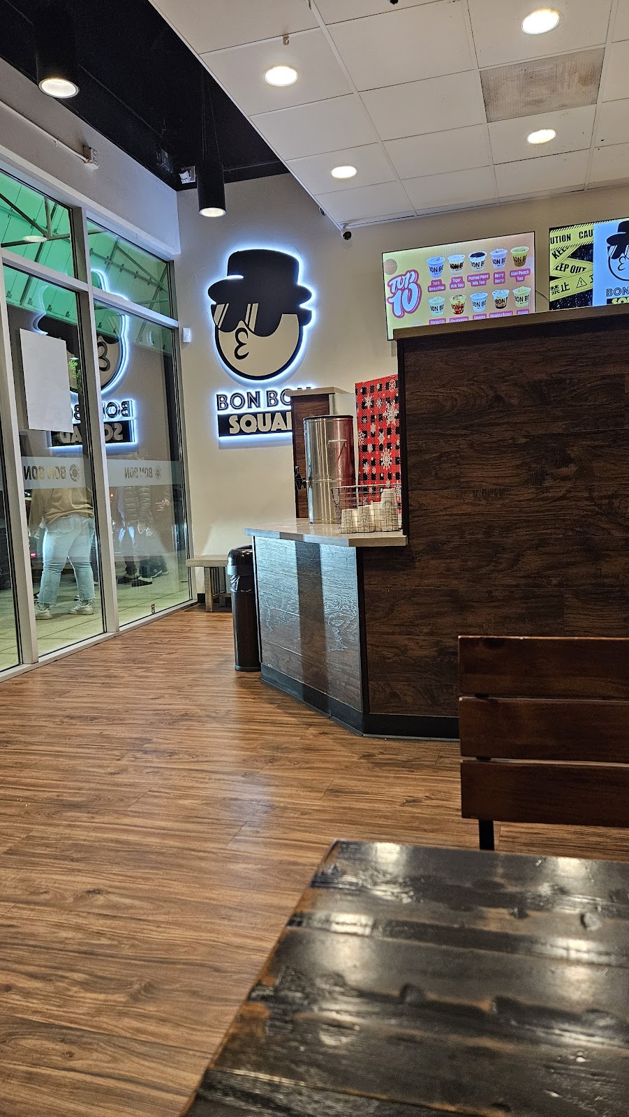 Bon Bon Tea House photo 2