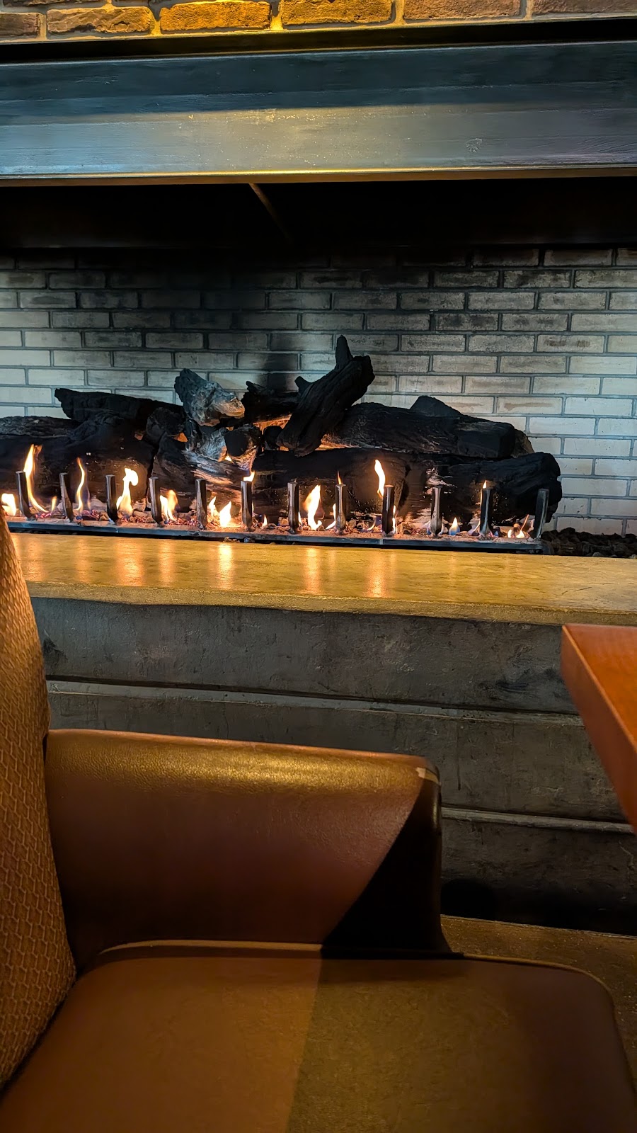 Brick House Tavern + Tap photo 1